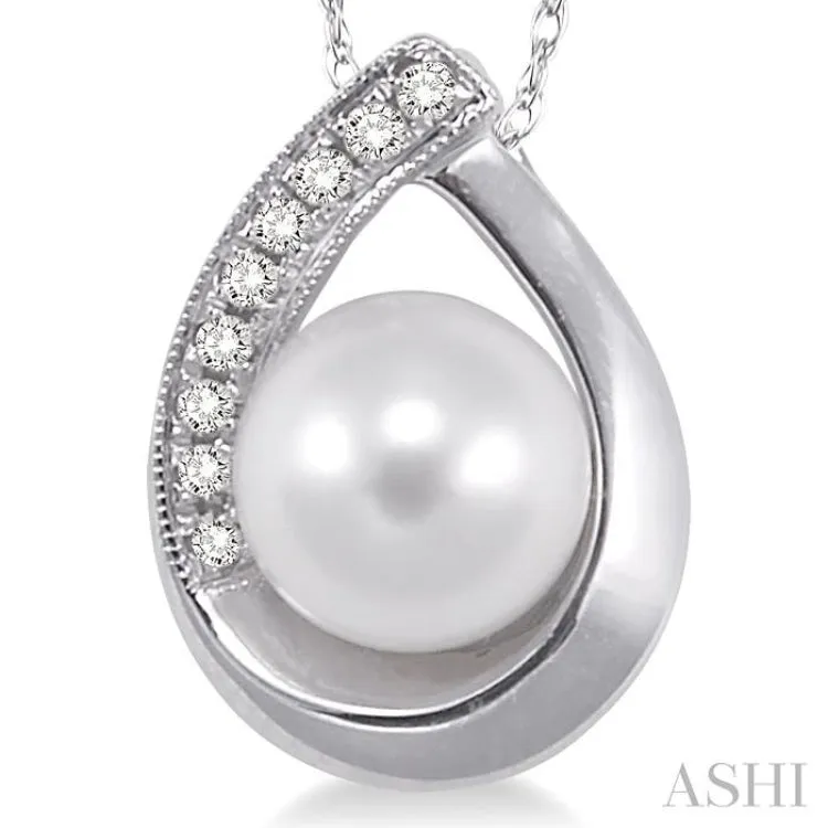 6.5 MM Cultured Pearl and 1/20 Ctw Round Cut Diamond Pendant in 10K White Gold with Chain