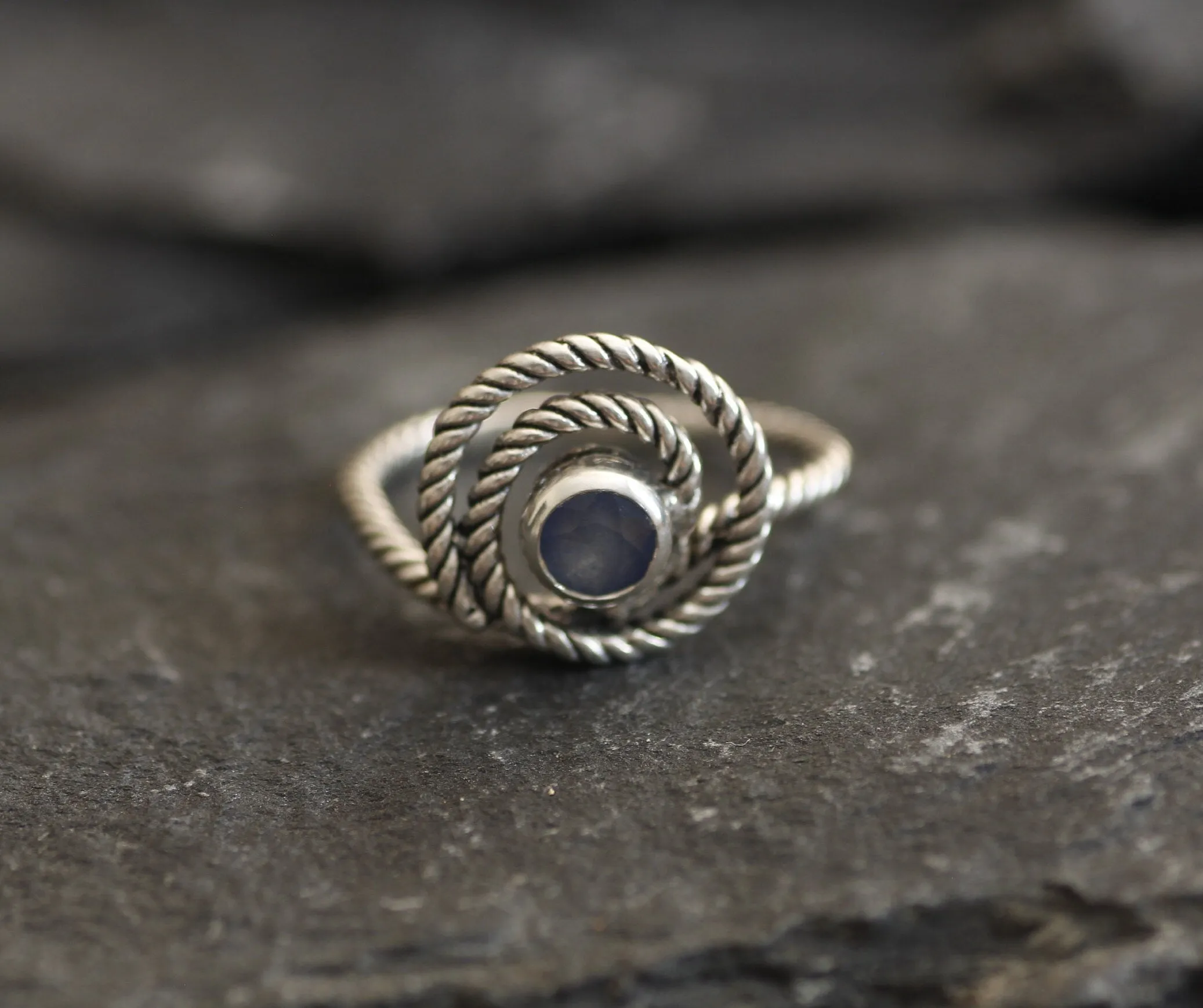 Blue Swirl Ring - Natural Sapphire Band, Blue Spiral Ring