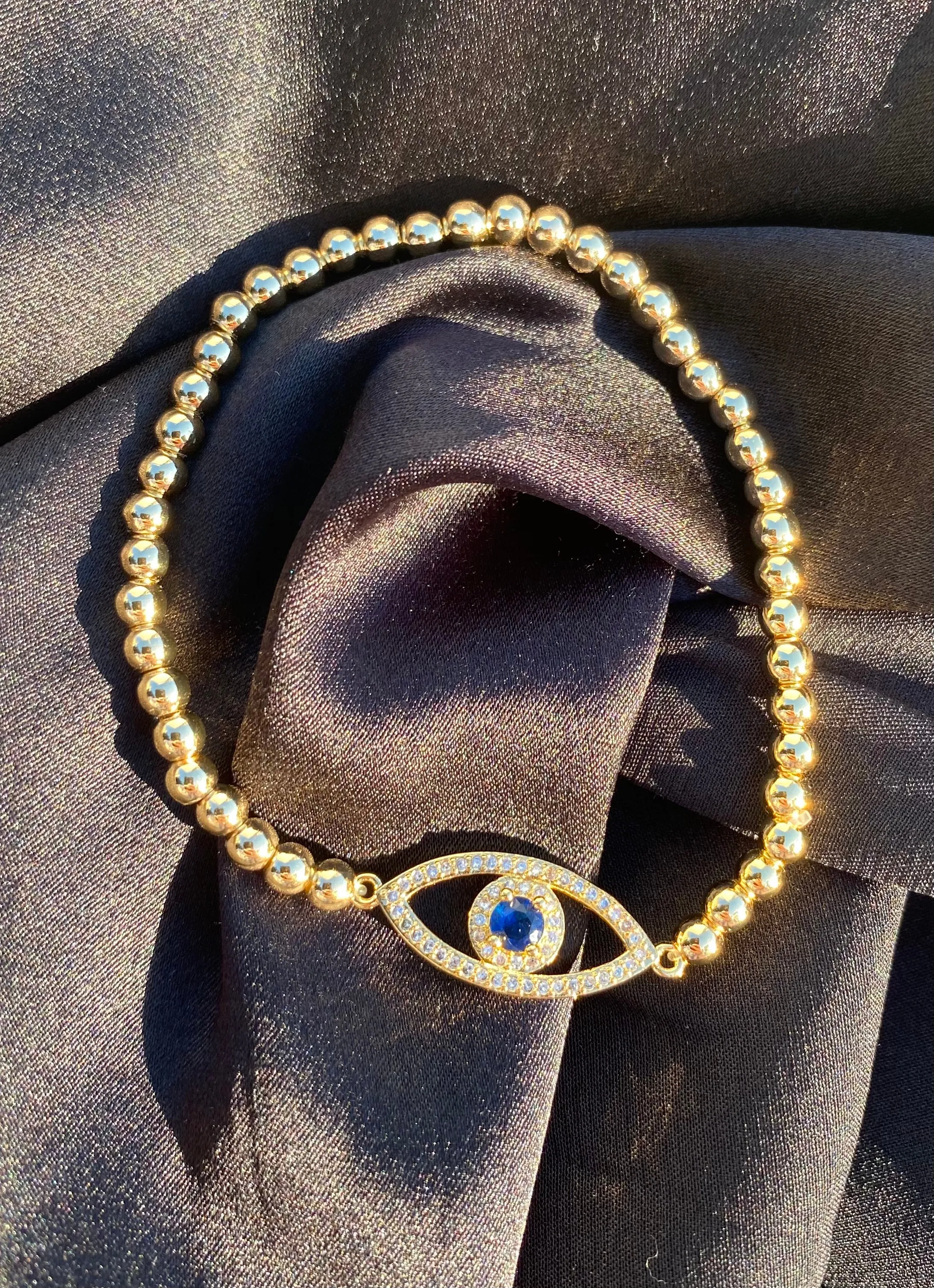 Dainty Evil Eye Bead Bracelet