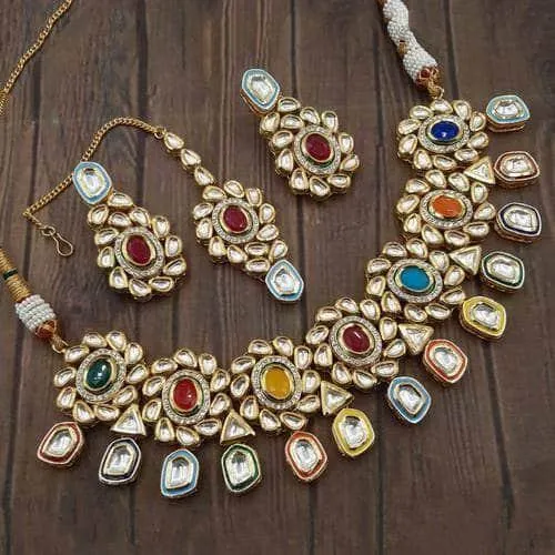 Flower Ad Kundna Pentagan Hanging Necklace Earring And Teeka Set