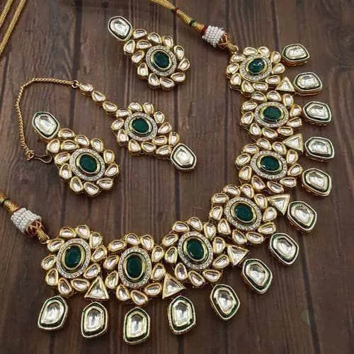 Flower Ad Kundna Pentagan Hanging Necklace Earring And Teeka Set