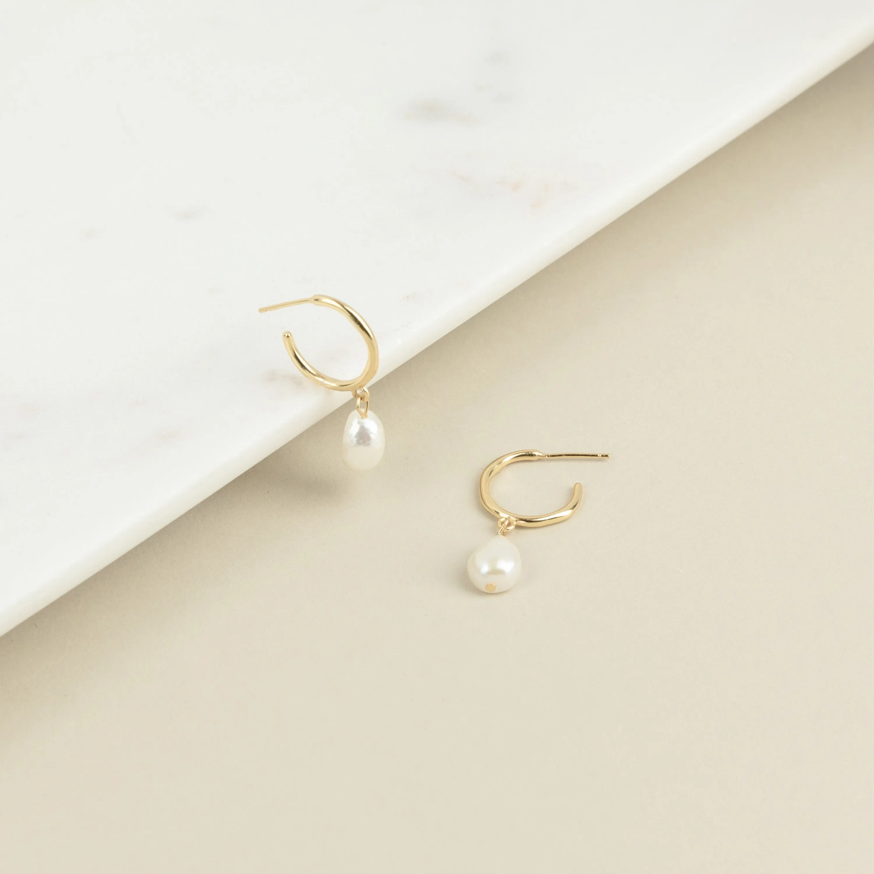 Margot Pearl Hoops