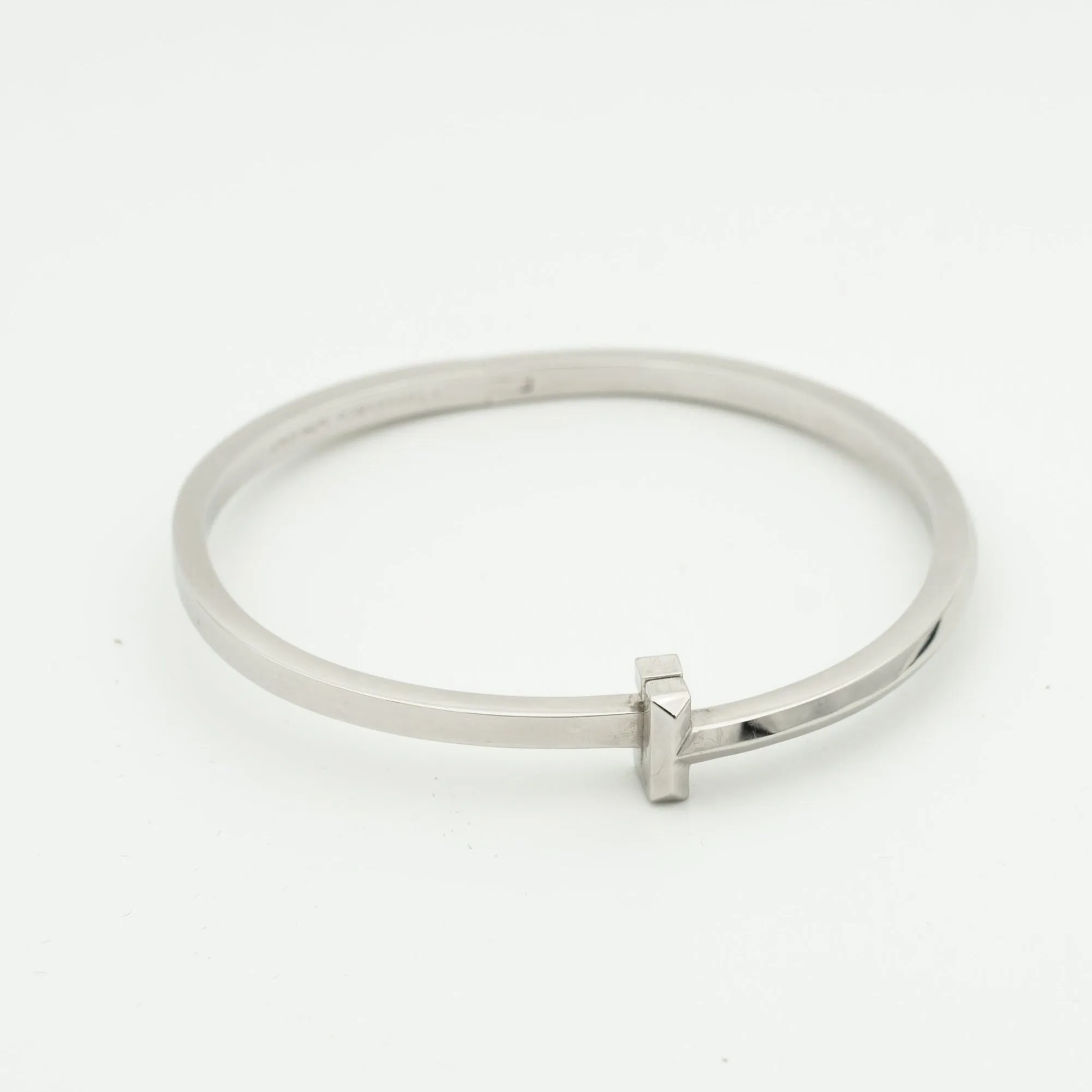 NARROW HINGED BANGLE