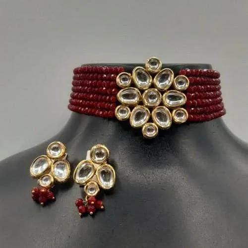 Simple Kundan Patch Choker Set