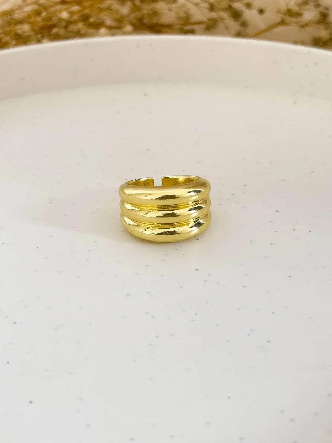 Vintage Metallic Three Layer Closed Ring