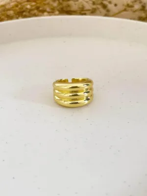 Vintage Metallic Three Layer Closed Ring